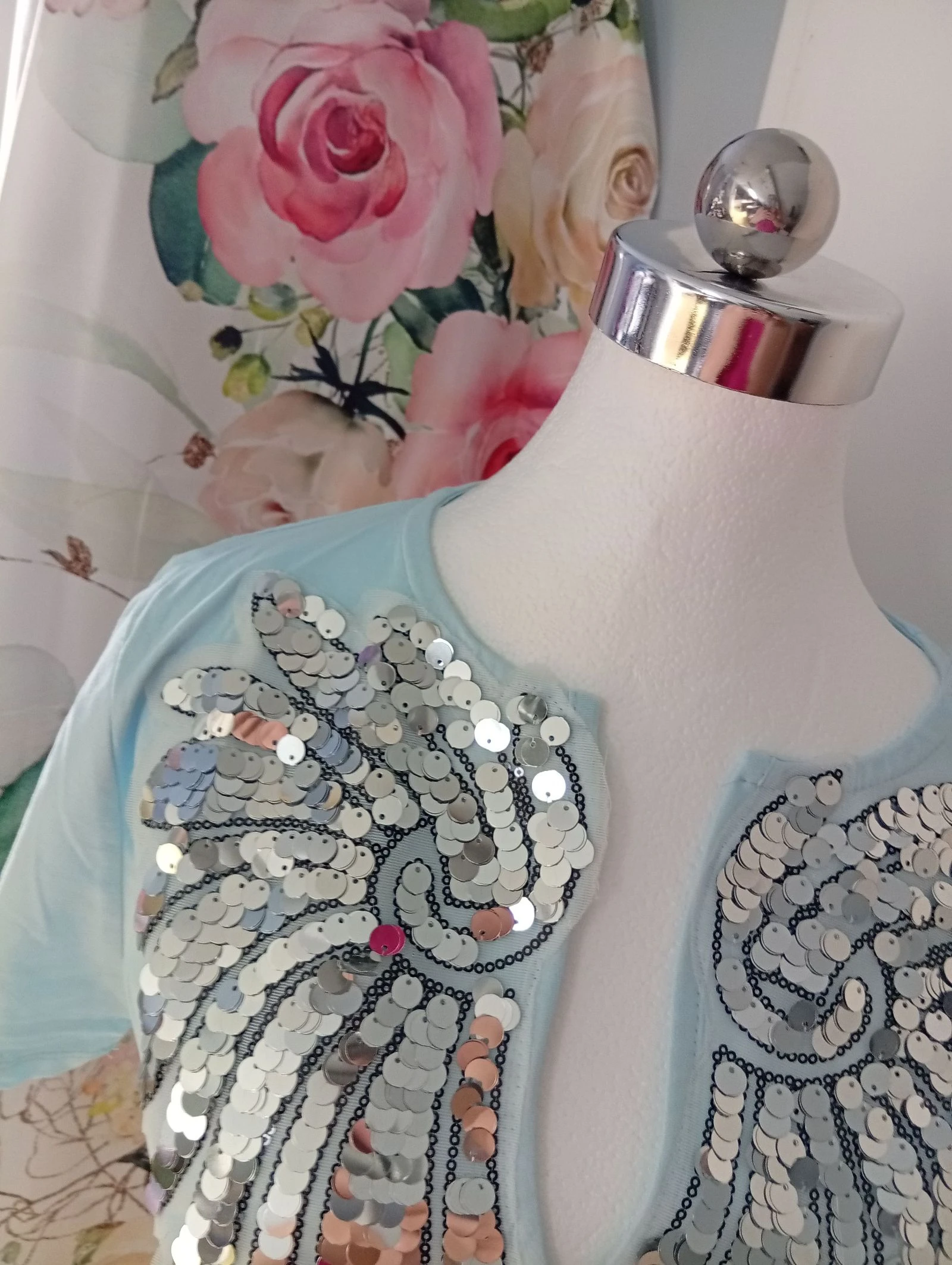 T-shirt met pailletten en spiegelparels, engelenvleugels 95% – photo 2